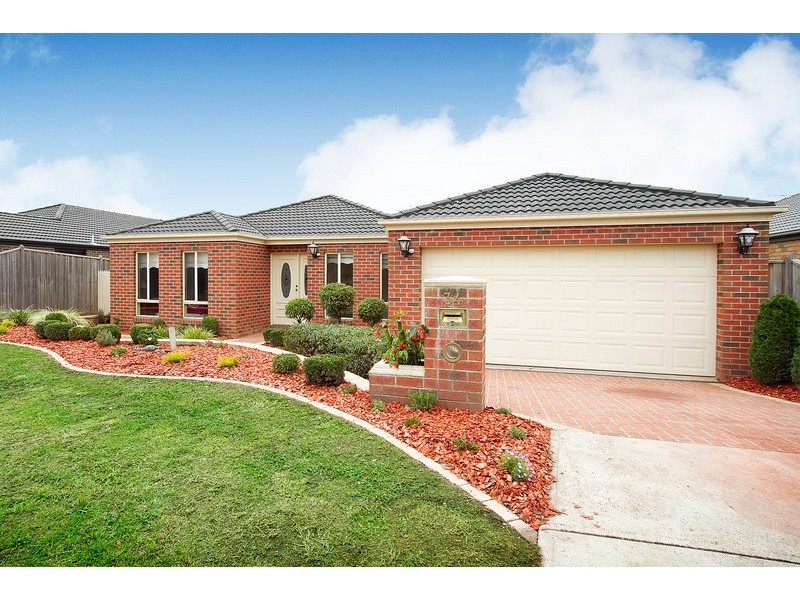 34 Rodlarni Crescent, Berwick VIC 3806