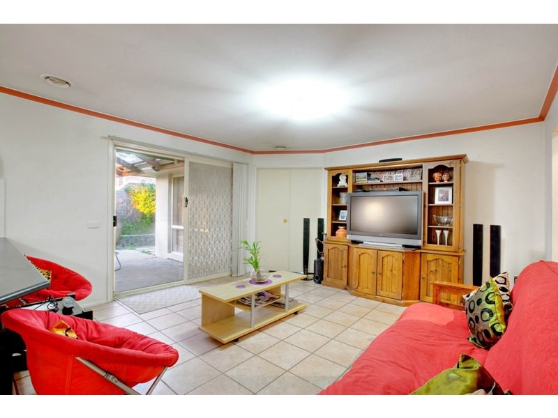 4 Allunga Parade, Berwick VIC 3806