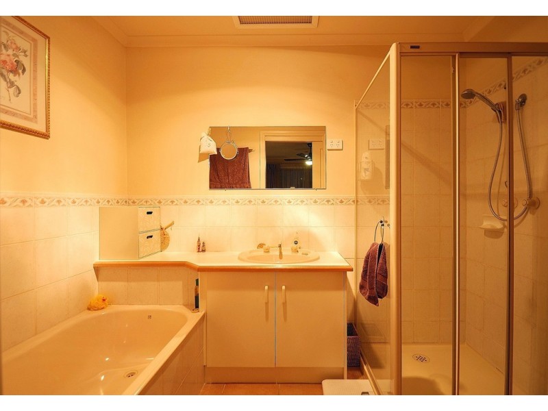 42/5-17 William Road, Berwick VIC 3806