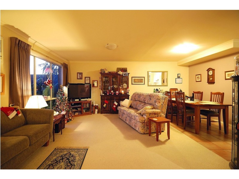 42/5-17 William Road, Berwick VIC 3806