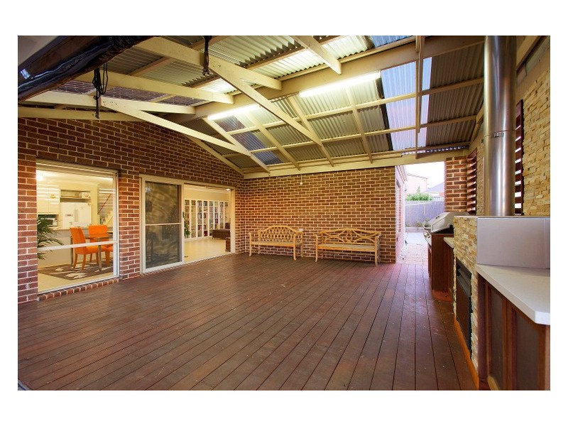 13 Sunridge Place, Berwick VIC 3806