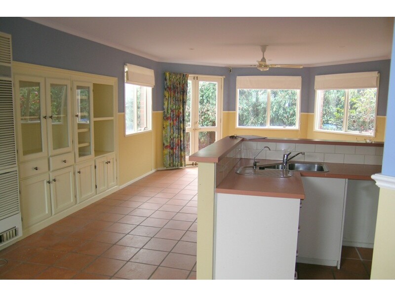 26 Adelaide Close, Berwick VIC 3806