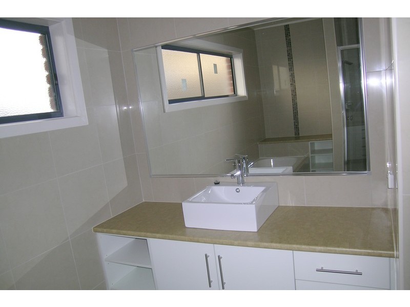 14 Tennyson Close, Berwick VIC 3806