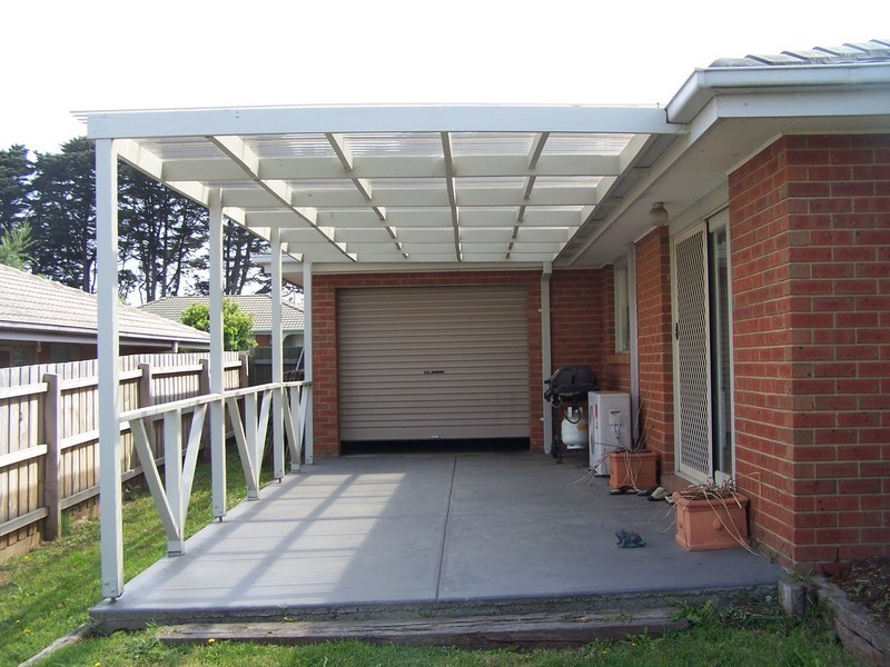 13 Millgrove Way, Berwick VIC 3806