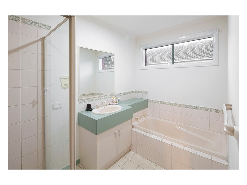 112 Earlsfield Drive, Berwick VIC 3806