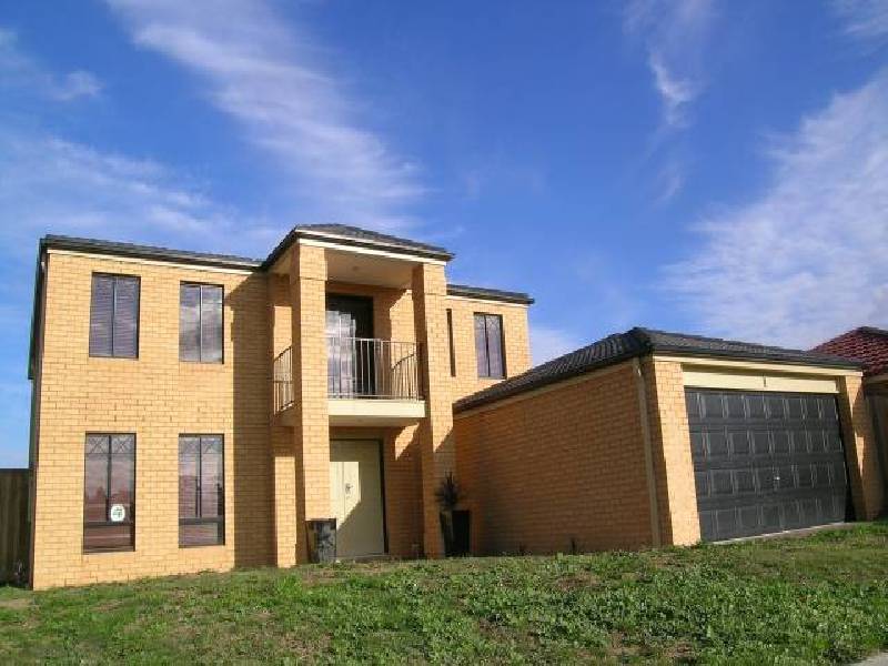 1 Hollington Way, Berwick VIC 3806