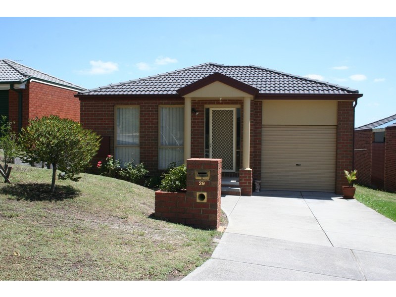 29 Valleyview Crescent, Berwick VIC 3806