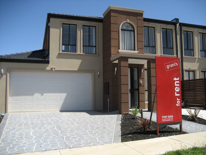 43 Piermont Drive, Berwick VIC 3806