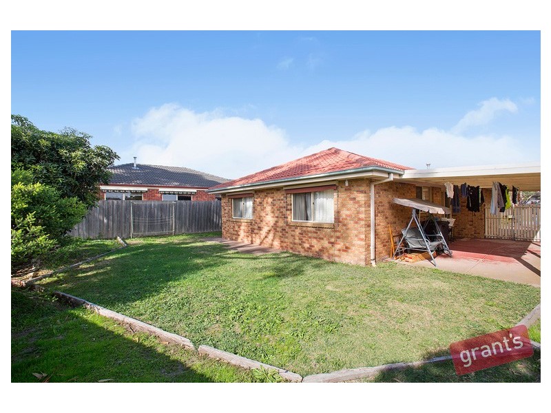 11 Fira Court, Narre Warren VIC 3805