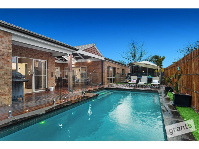 56 Wood Road, Narre Warren South VIC 3805