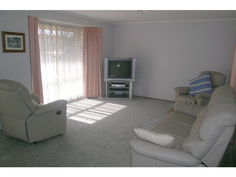 23 Homestead Road, Berwick VIC 3806