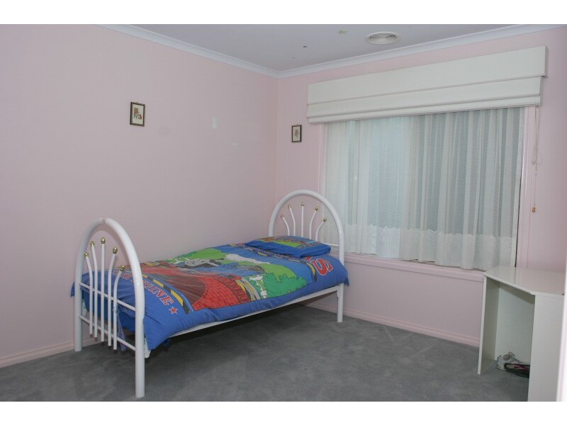 9 Rochester Vista, Officer VIC 3809