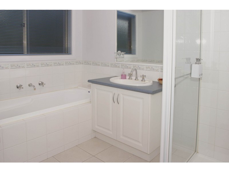 9 Rochester Vista, Officer VIC 3809