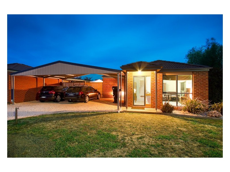 20 Blake Street, Berwick VIC 3806