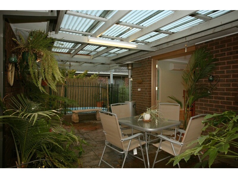 24 Outlook Drive, Berwick VIC 3806