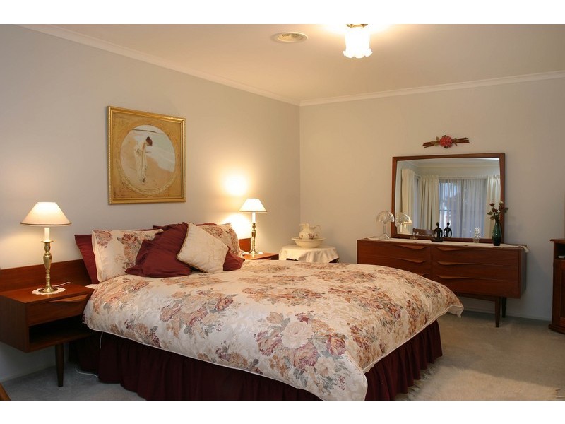 3 Moloney Court, Berwick VIC 3806