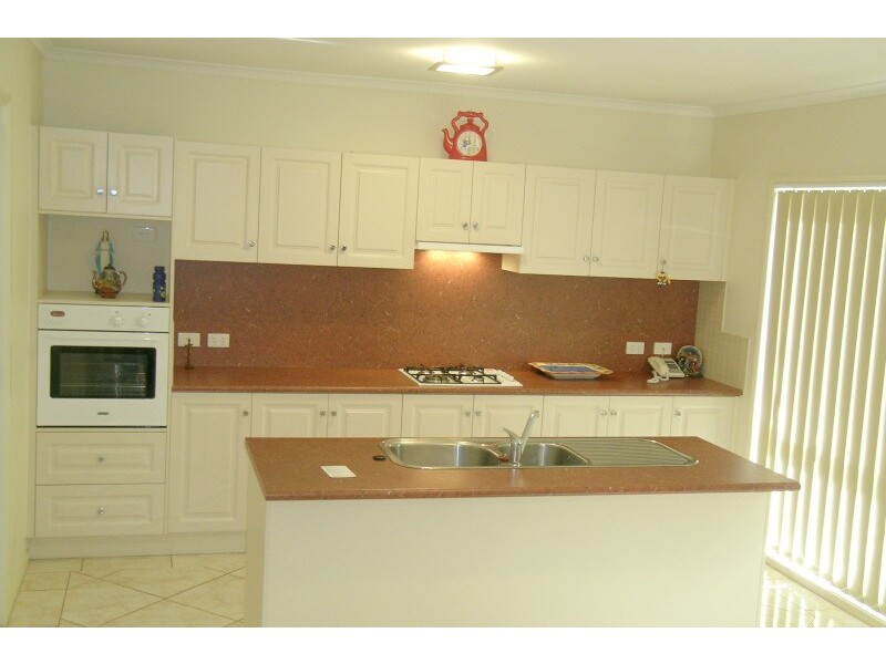 1 Finch Street, Berwick VIC 3806