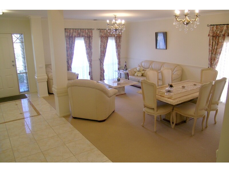 1 Finch Street, Berwick VIC 3806