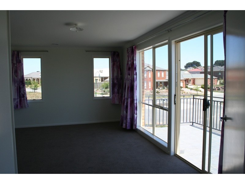 26 Ellen Road, Berwick VIC 3806