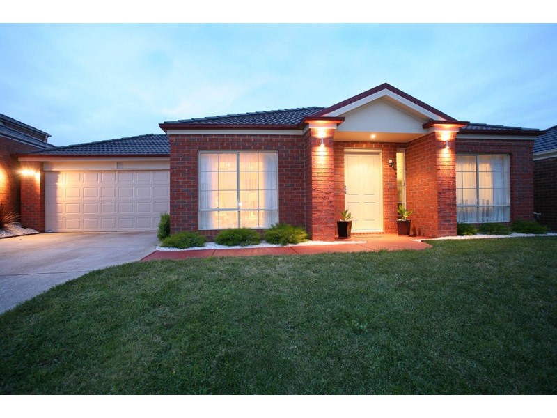 14 Sundial Court, Berwick VIC 3806