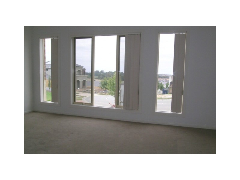 12 Bishop Place, Berwick VIC 3806