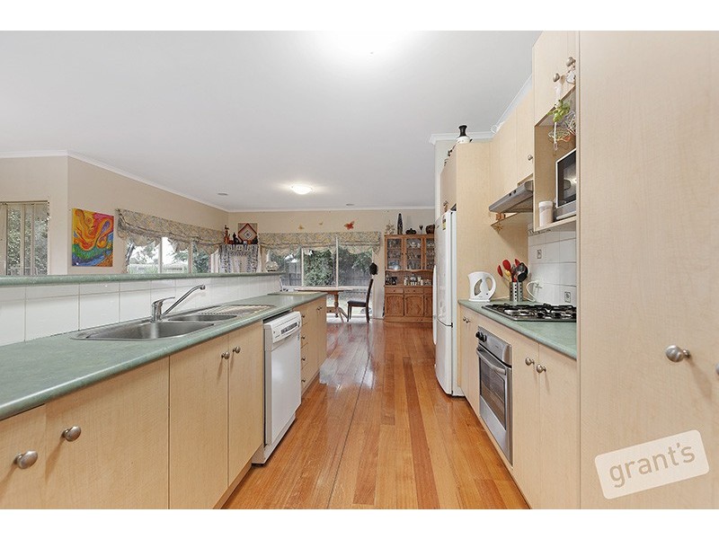 46 Augustus Drive, Berwick VIC 3806