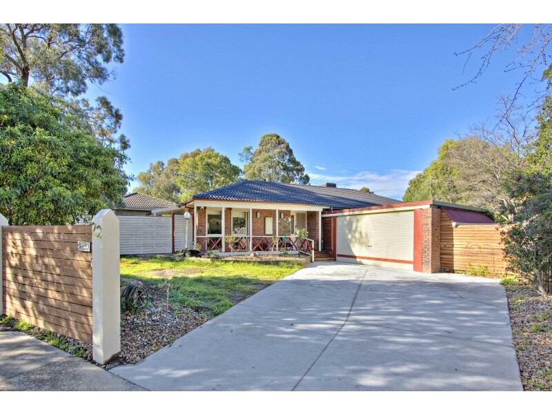 22 Cheviot Avenue, Berwick VIC 3806