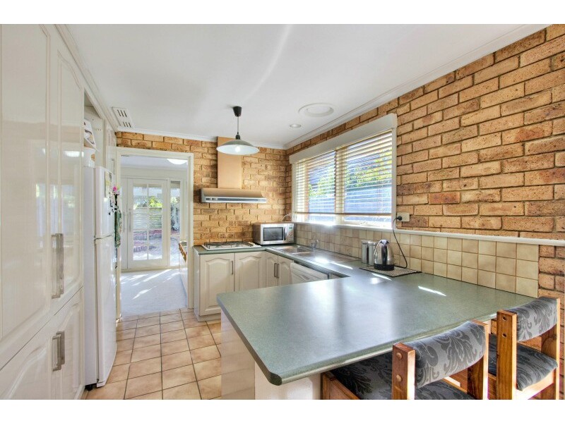 22 Cheviot Avenue, Berwick VIC 3806