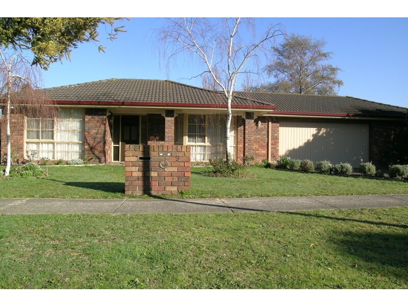 5 Tyntynder Close, Berwick VIC 3806