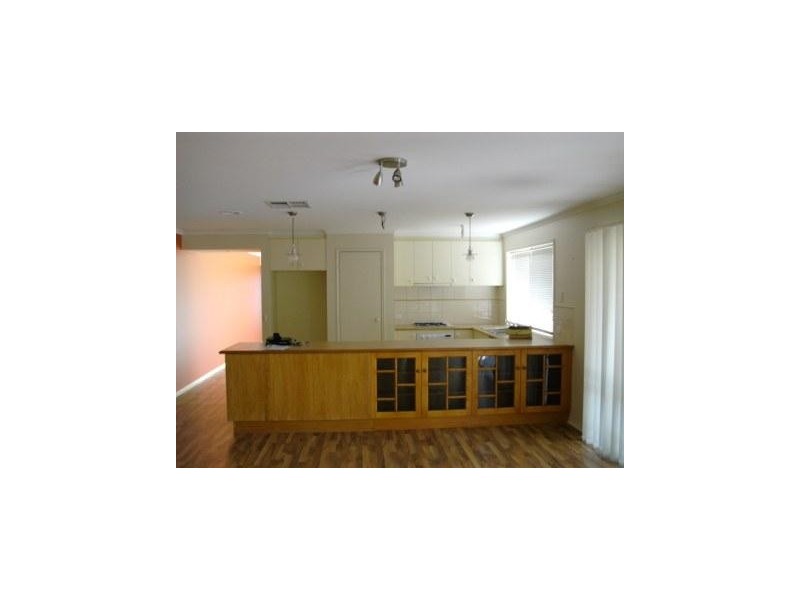 4-6 Domain Drive, Berwick VIC 3806