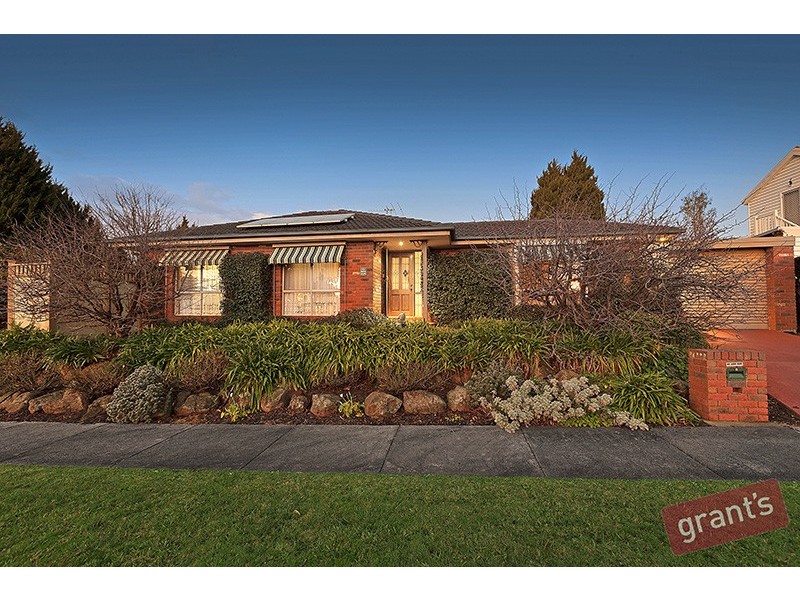 1 Dunnell Rise, Berwick VIC 3806