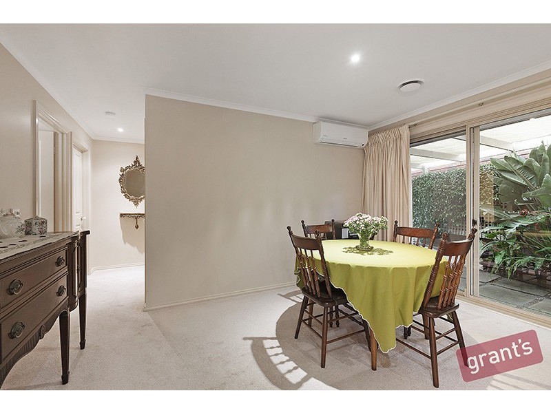 1 Dunnell Rise, Berwick VIC 3806