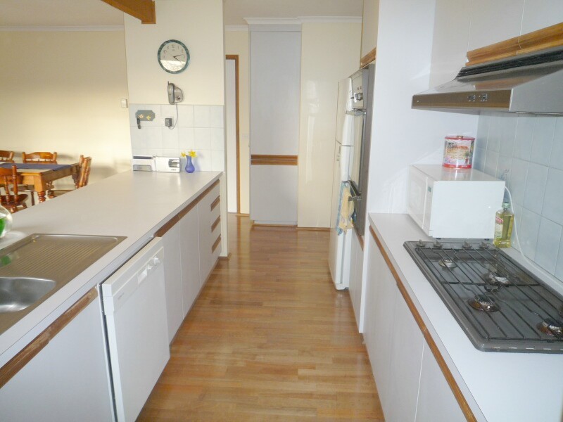 4 Florence Avenue, Berwick VIC 3806