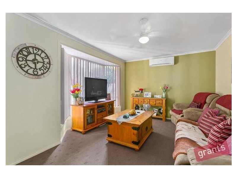 2/21 Ravensthorpe Crescent, Narre Warren VIC 3805