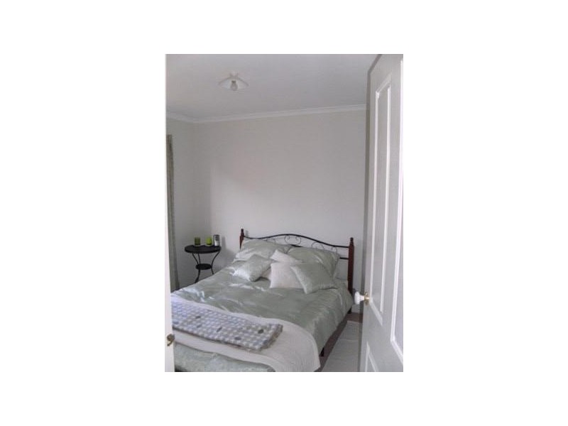 64 Hancock Drive, Berwick VIC 3806