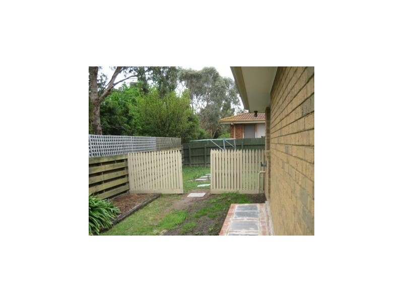 13 Hardy Court, Berwick VIC 3806