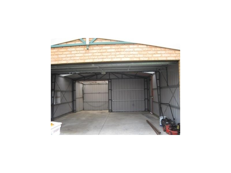 13 Hardy Court, Berwick VIC 3806