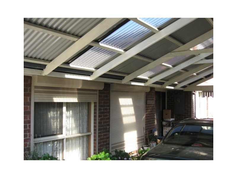 2 Clover Close, Berwick VIC 3806