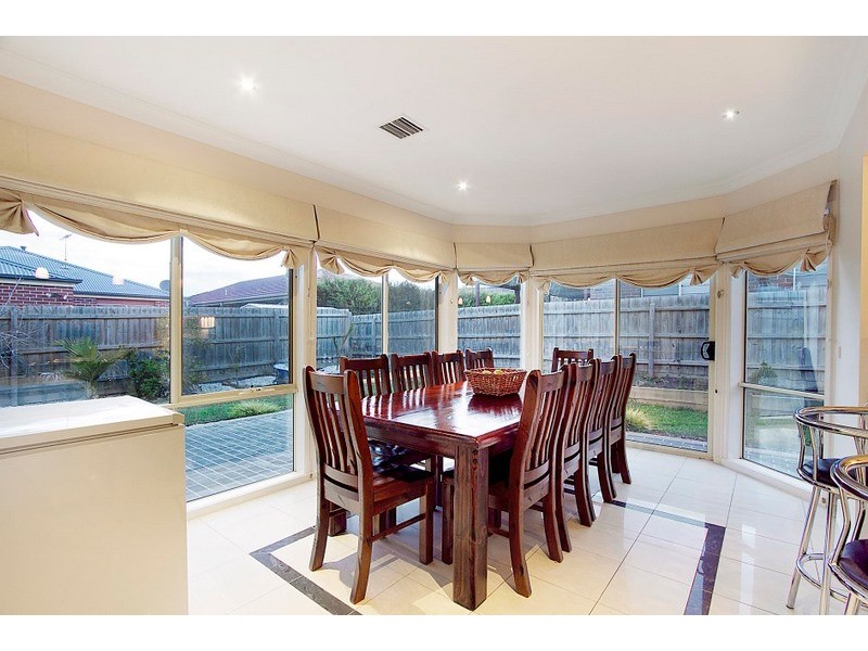 17 Avendon Court, Narre Warren South VIC 3805