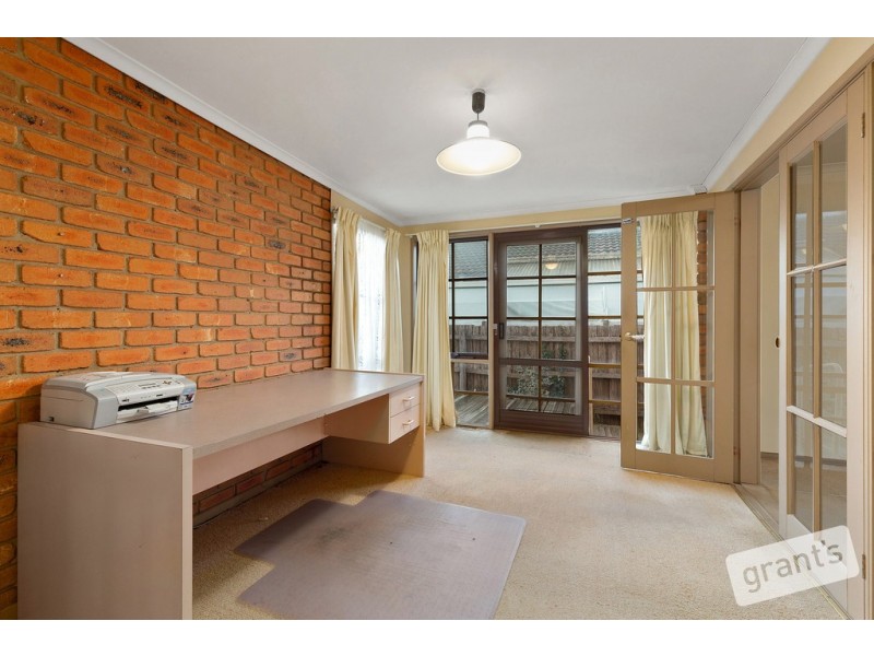 5 County Drive, Berwick VIC 3806