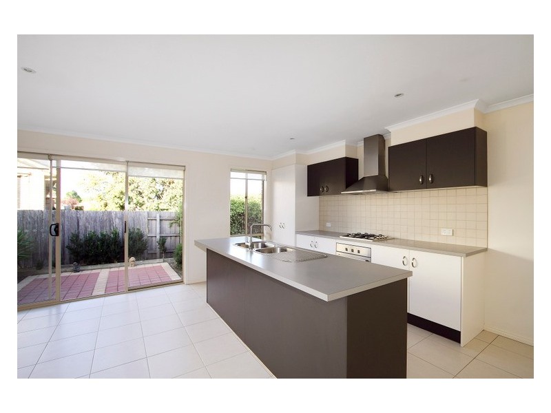 37 Stefan Drive, Berwick VIC 3806