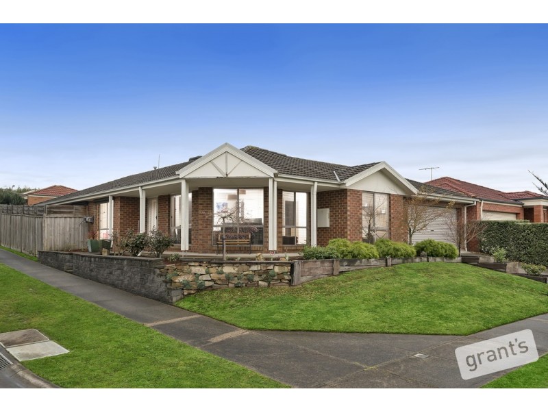 31 Hartsmere Drive, Berwick VIC 3806