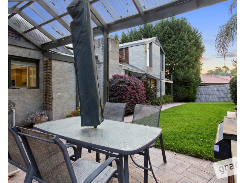 3-4 Tamara Close, Berwick VIC 3806