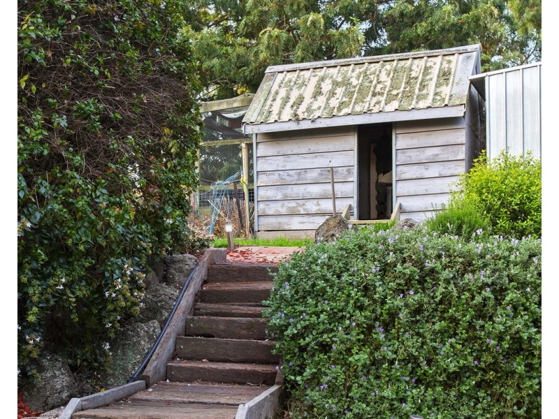 3-4 Tamara Close, Berwick VIC 3806