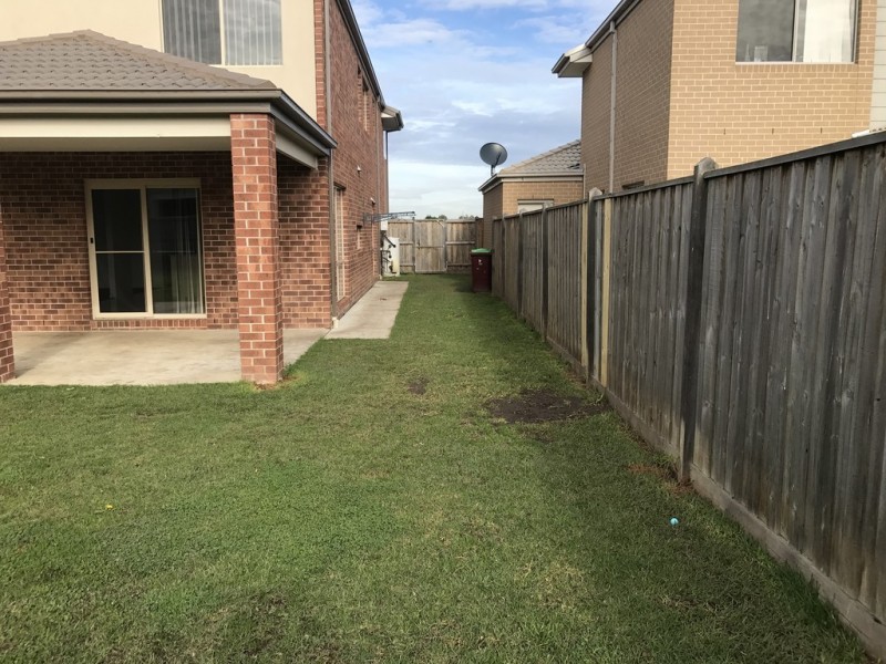 27 Frankland Street, Clyde North VIC 3978