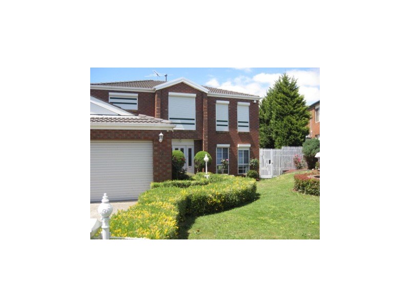 6 Ferncroft Avenue, Berwick VIC 3806