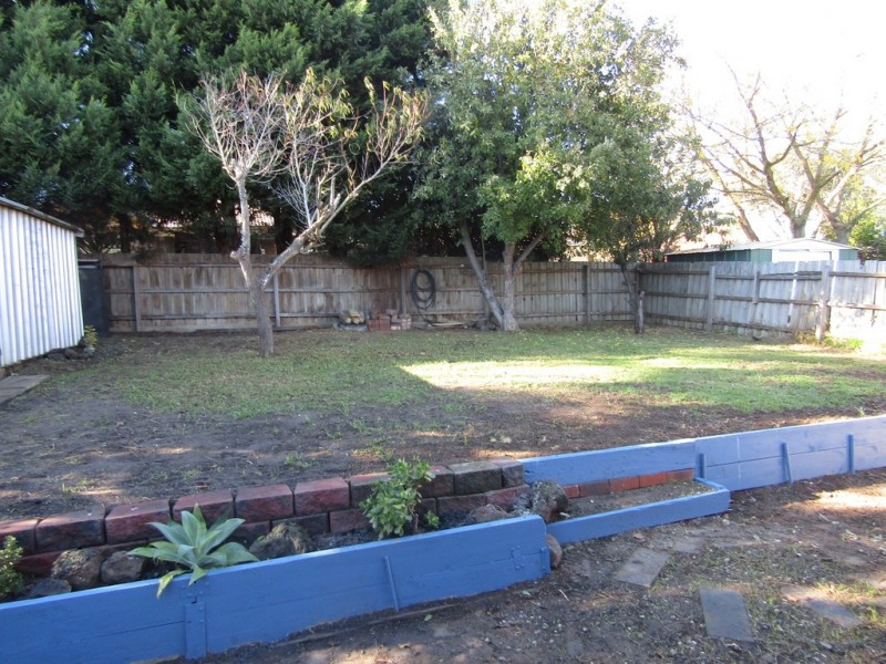 8 Edith Rise, Hampton Park VIC 3976