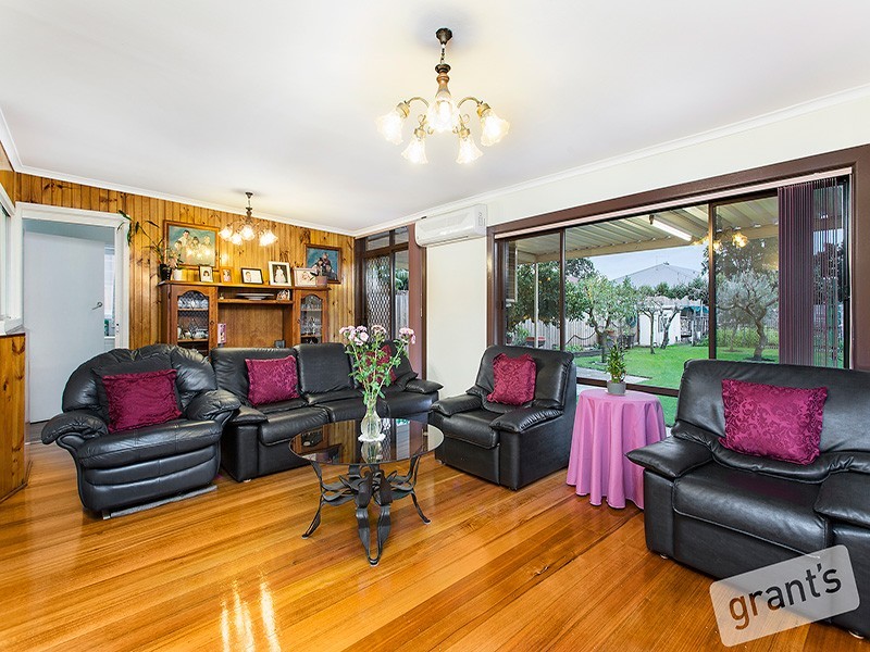 35 Inverness Street, Clarinda VIC 3169