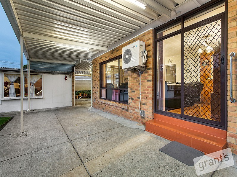 35 Inverness Street, Clarinda VIC 3169