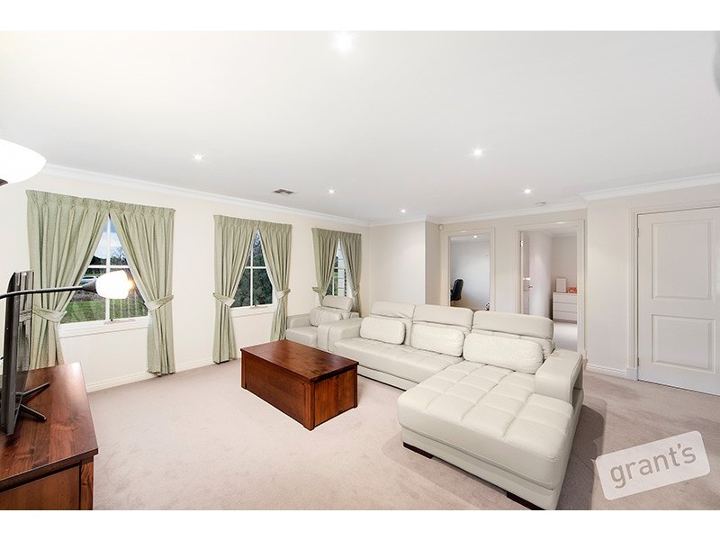 67 Ward Road, Berwick VIC 3806